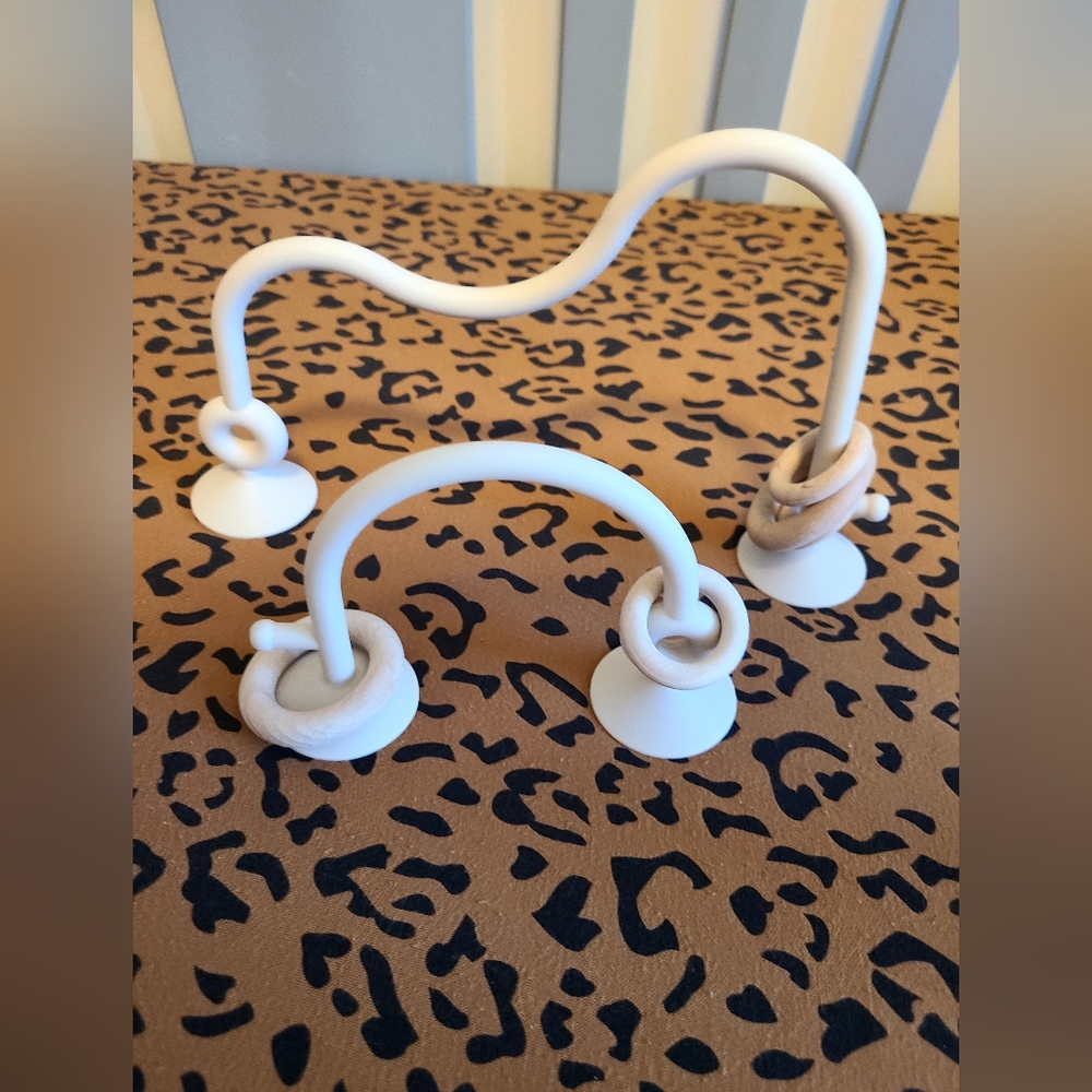 ♥️♥️♥️3 For $20♥️♥️♥️Highchair Toy🤎